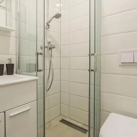 Cozy In Okrug Gornji