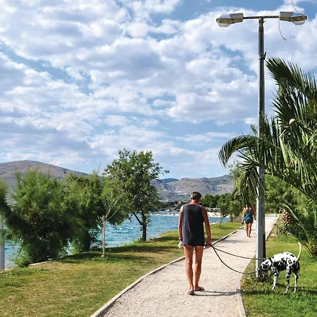 Cozy In Okrug Gornji *