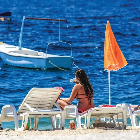 Cozy In Okrug Gornji *