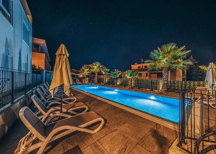 Cozy In Okrug Gornji Appartement Trogir